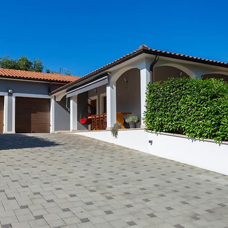 Villa Anavi Bicici エクステリア 写真